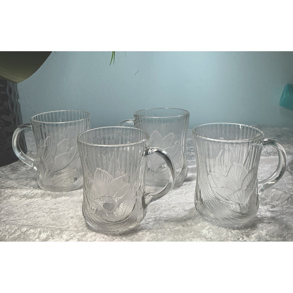 VTG Set Of 4 ARCOROC France GLASS Coffee Tea MUG w Crocus FLOWER 4" x 3"